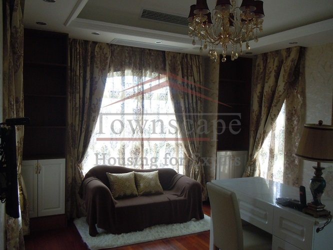  Impressive 7BR Villa for rent in Pudong Residential Area