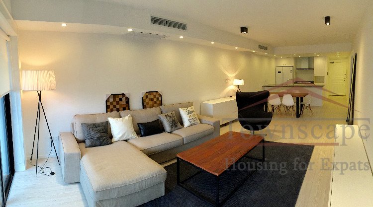  Superb 3BR Apartment for rent in French Concession