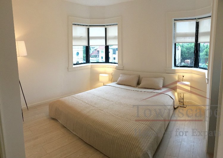  Superb 3BR Apartment for rent in French Concession