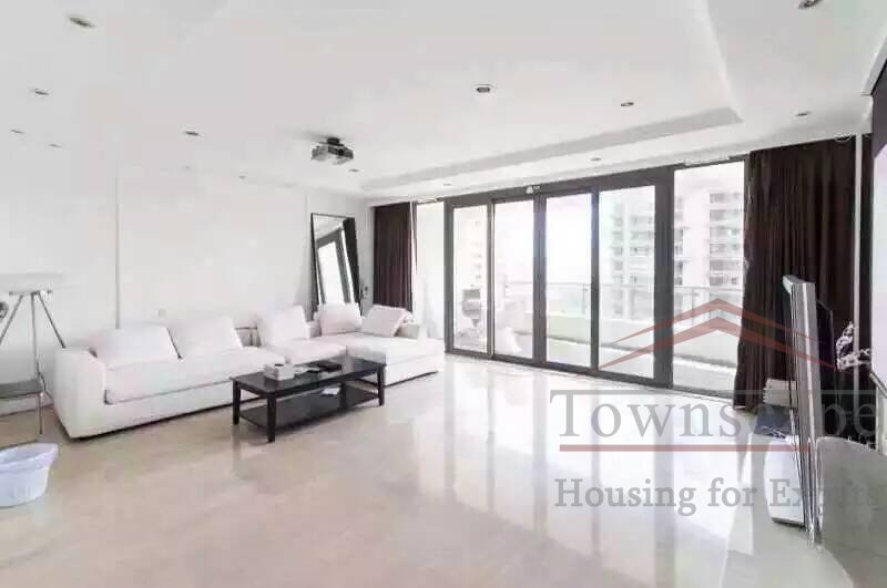  4BR Luxury Apartment for rent in Shanghai Downtown Area