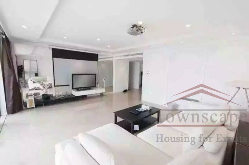  4BR Luxury Apartment for rent in Shanghai Downtown Area