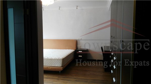  Luxury 4BR apartment for rent in Gubei Residential Area