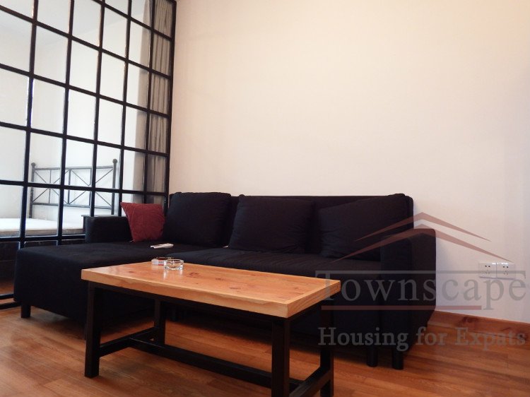  Amazing 1BR Lane House in Jing’an Temple Area