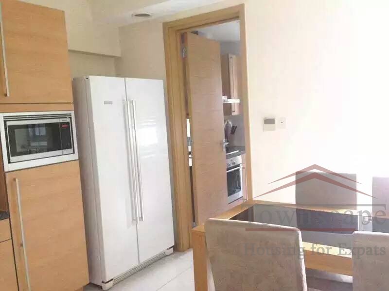  Nice 2BR Apartment for rent in Xintiandi