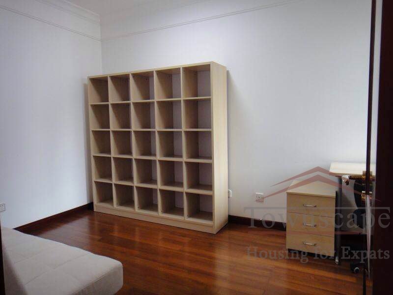  Beautiful 2BR Apartment for rent in Xintiandi