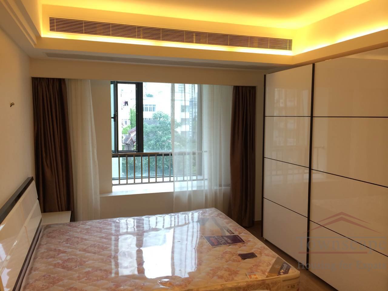  High End 1BR Apartment + floor heating