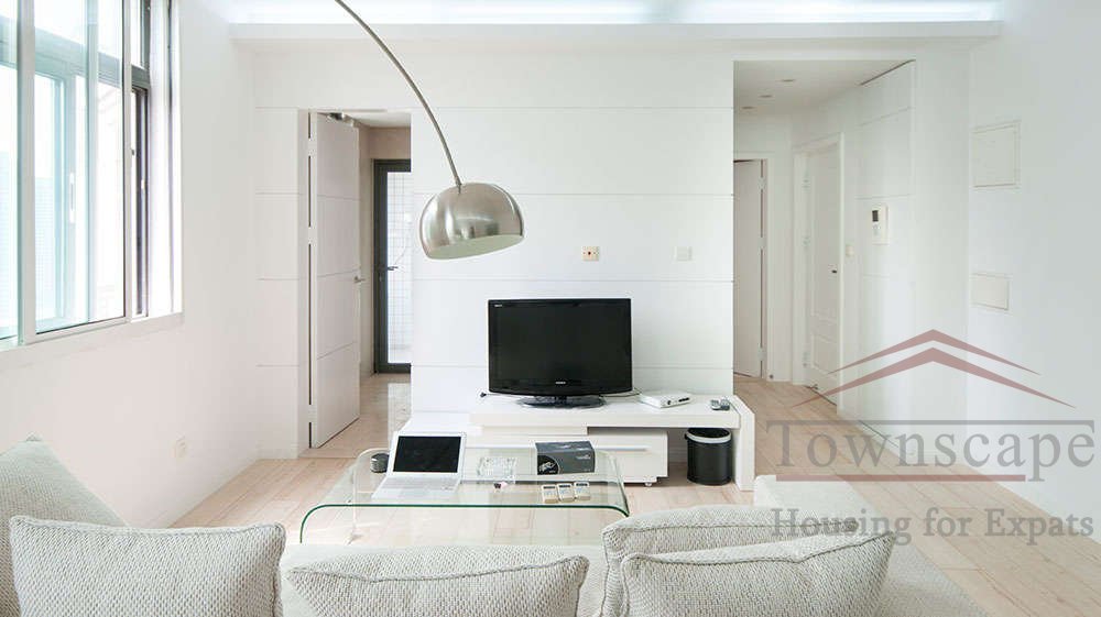  Gorgeous 1BR Apartment