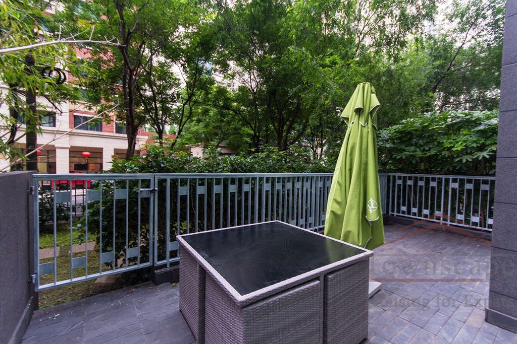  Exclusive 1BR apartment + terrace