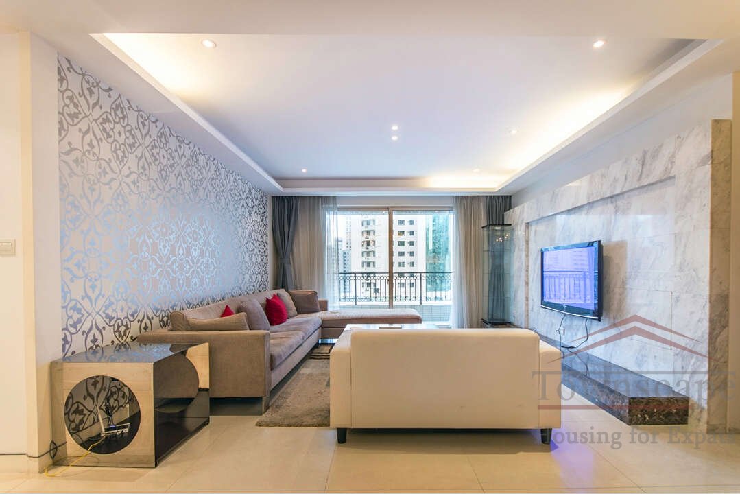flat rental for expatriates Gorgeous 3BR Apartment + balcony for rent in Nanjing West Road