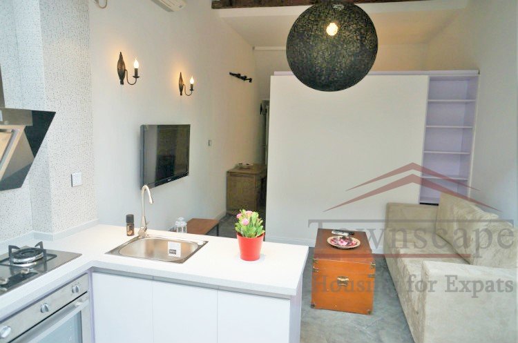 Shanghai modern apartment Style, function and location: 1br lane house with floor heating, FFC, L9
