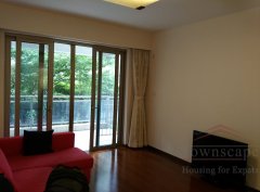 Yanlord Town apartment Decent family home /w small garden nr Century Park