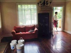 xuhui lane house Classy 2 Bed Lane House for rent in French Concession /w private garden