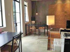 renovated lane house Tropical Flair 2 Bed Lane House w/ Big Garden in French Concession