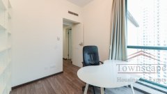 Lujiazui apartment for rent Modern style 2+1 BR Apartment in Yanlord Garden for Rent