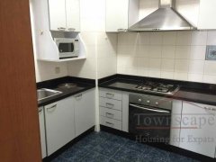 shanghai clean apartment Modern 3 Bed Apartment for Rent in Oriental Garden