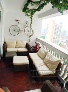 french concession 3br Welcoming modern 3BR apartment near iapm