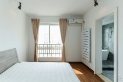 springdale garden 3br Modernized 3br duplex apartment on high floor with nice view over Shanghai