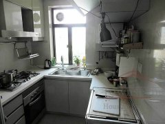 Shanghai apartment for rent Sunny 2BR Apartment with floor heating in Grand Plaza Shanghai