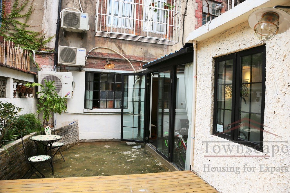 shanghai apartment with terrace Exquisite Shanghai downtown apartment with terrace for rent