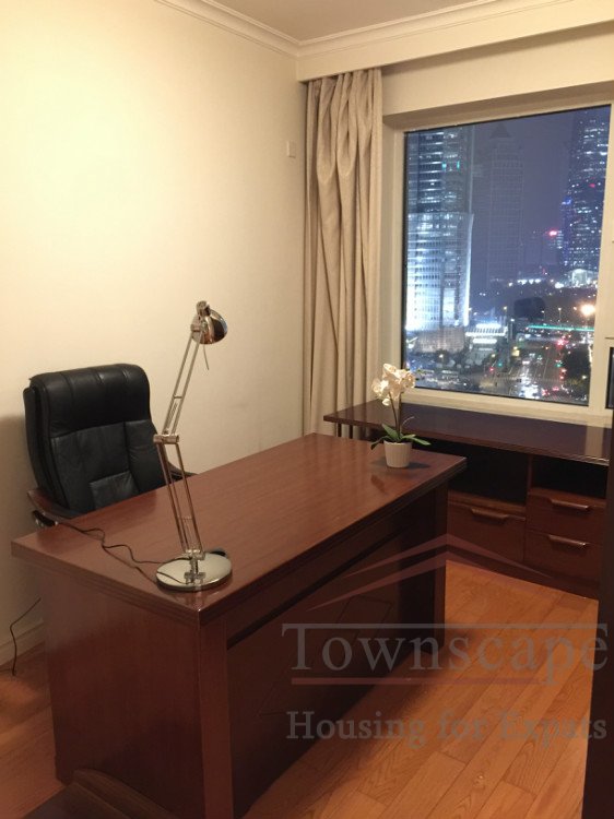 shanghai high end apartment Modern, luxurious apartment in Skyline Mansion, Lujiazui