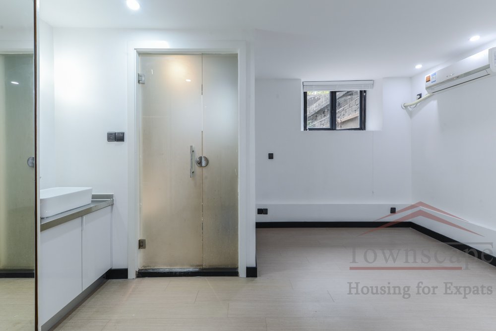 two bedroom lane house 2BR Lane House Apt w/ floor heating for rent at West Nanjing Road