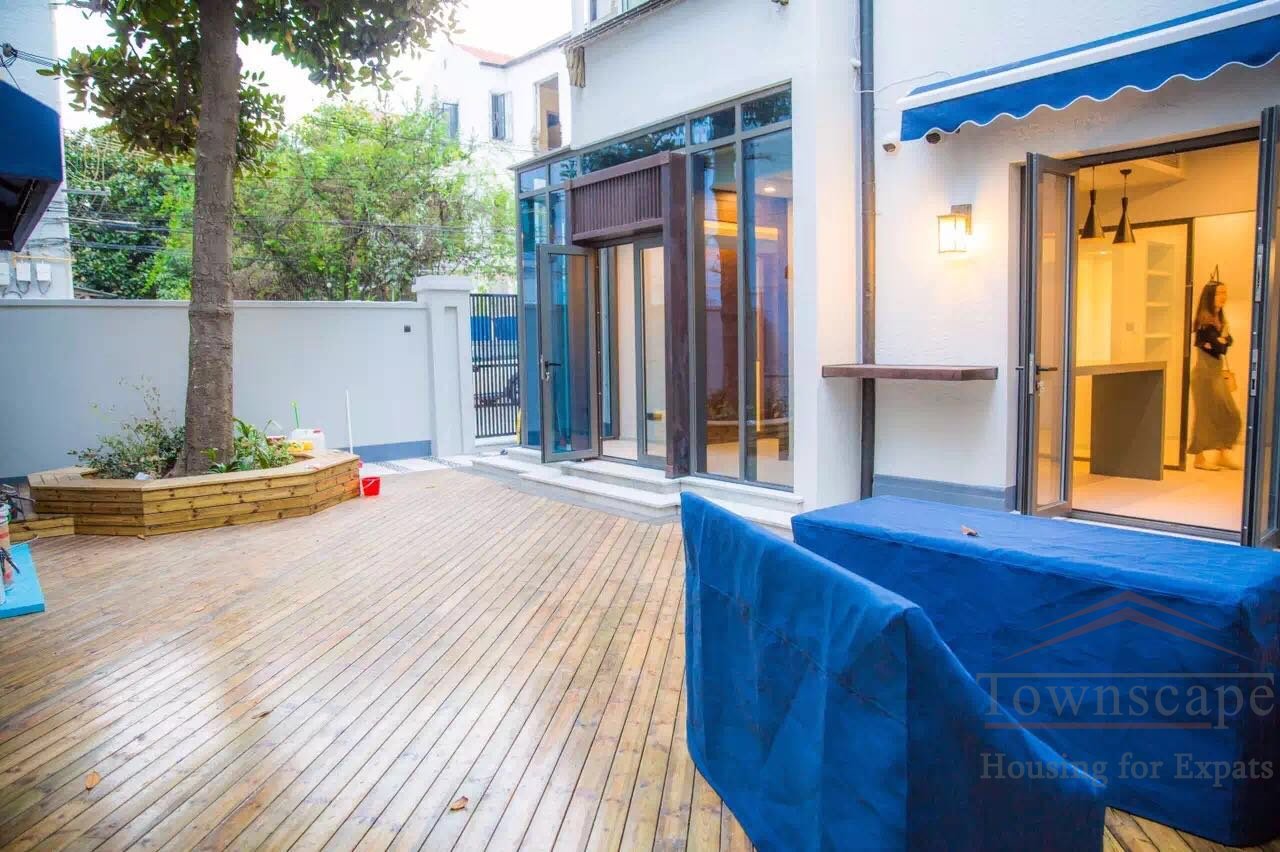 French Concession townhouse Must-see Lane House Unit with terrace around Middle Wulumuqi / Anfu Road