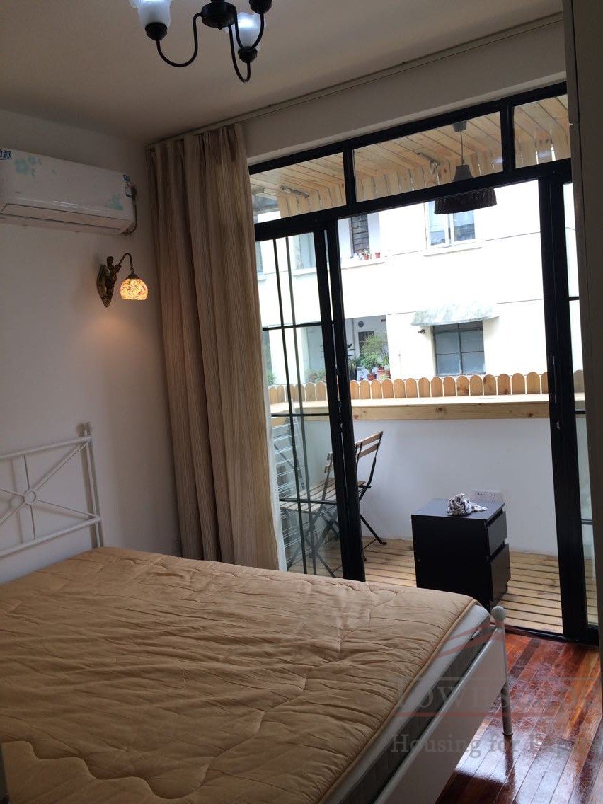 modernized apartment ffc Renovated 1BR Apartment with Balcony nr Jiashan Road Metro (L9)