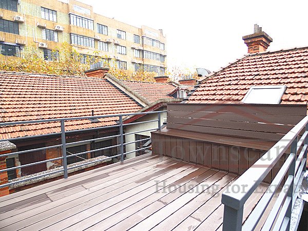 shanghai roof terrace Perfect Modernization: 3BR Lane House w/ Roof Terrace at IAPM