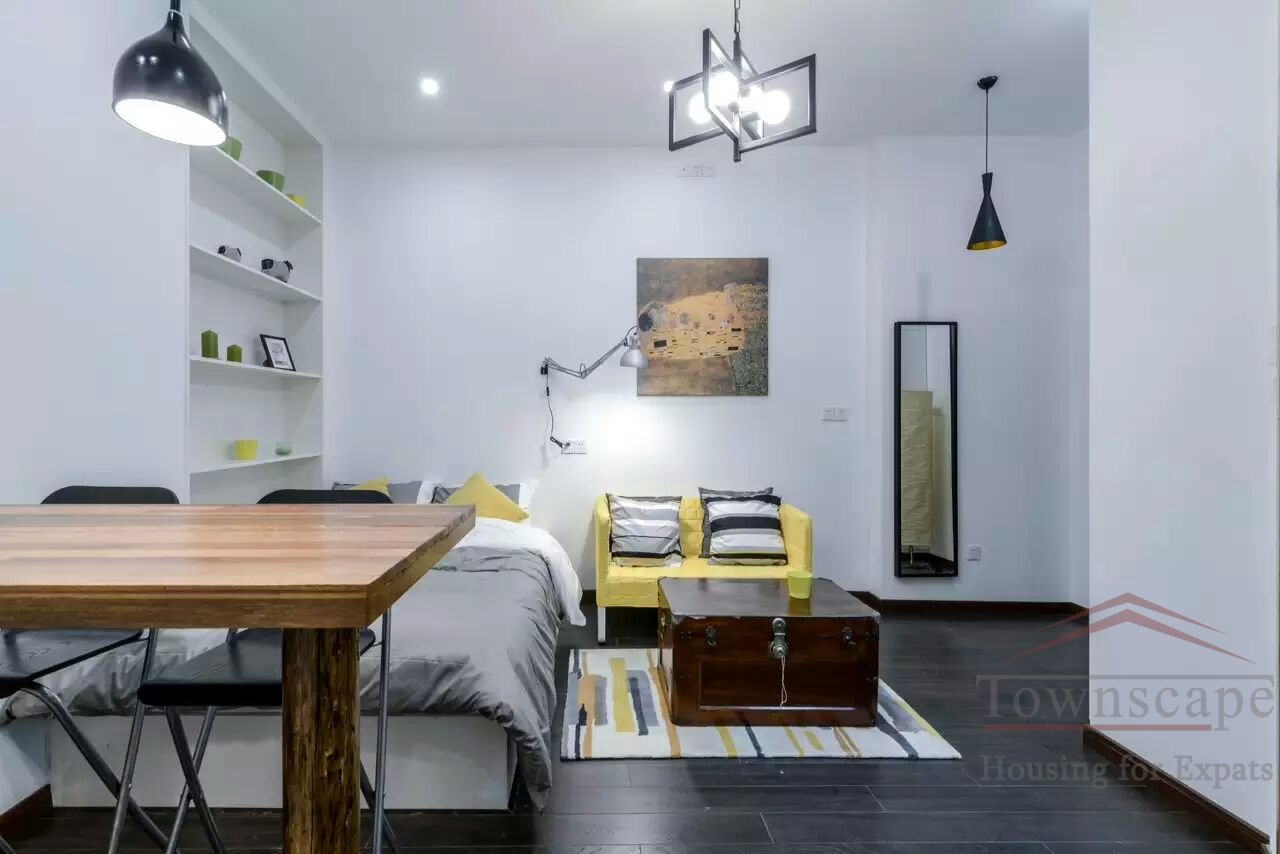 single apartment shanghai downtown Super nice, modern studio, great location in the Former French Concession