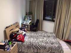 Shanghai apartment for rent Great Value: Homey high-floor 2 bedroom apartment for Rent in Lujiazui