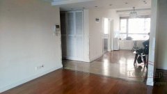  Sunny 3(2+1)BR Apartment for rent in ＂First Block＂ nr West Nanjing Road