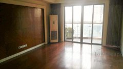  Sunny 3(2+1)BR Apartment for rent in ＂First Block＂ nr West Nanjing Road