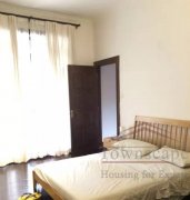  Renovated 2BR Apartment for rent w/ Terrace at Julu Road