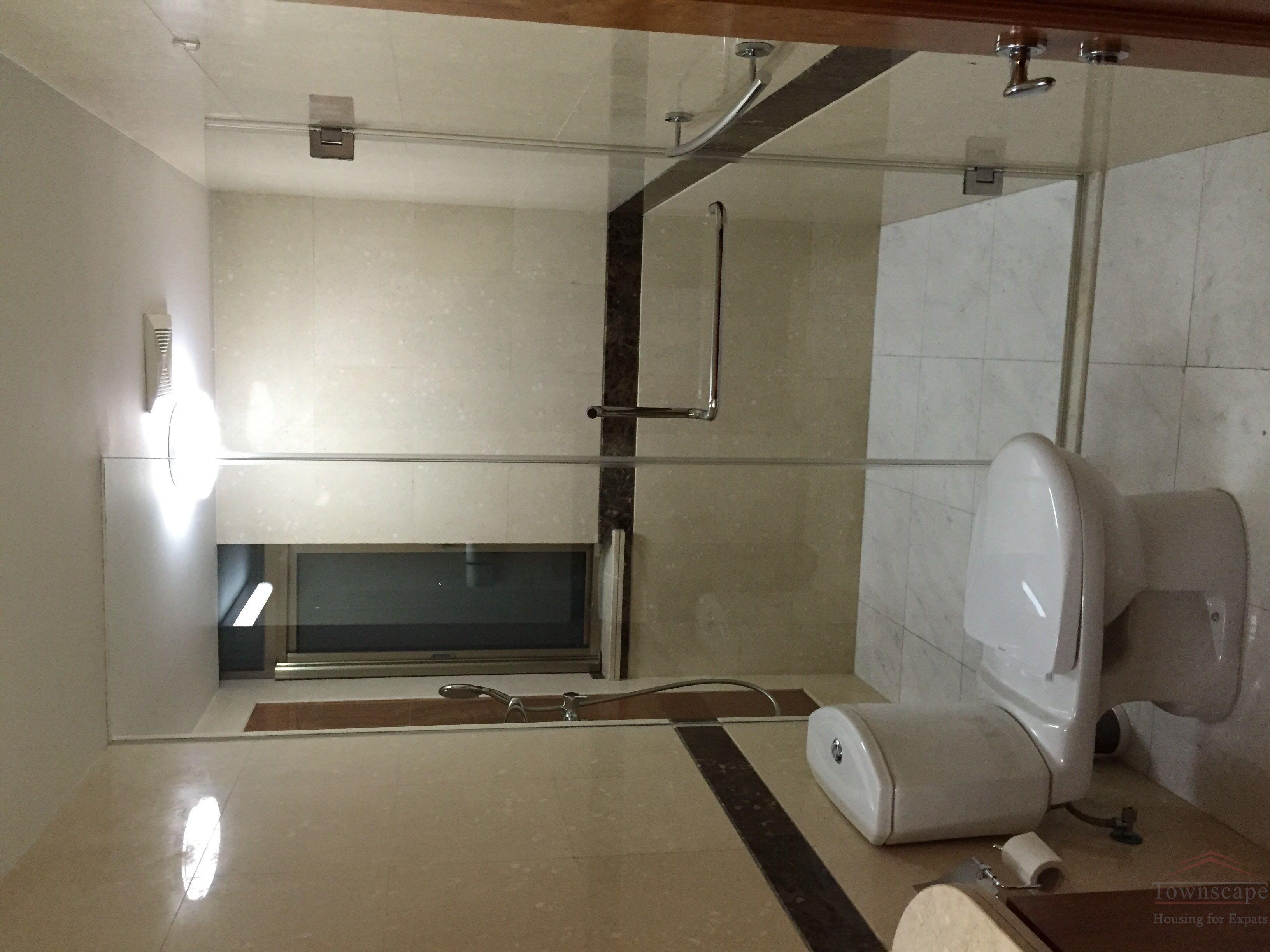  Spacious 3BR Apartment for rent in Le Marquis, near Jiashan Road Metro