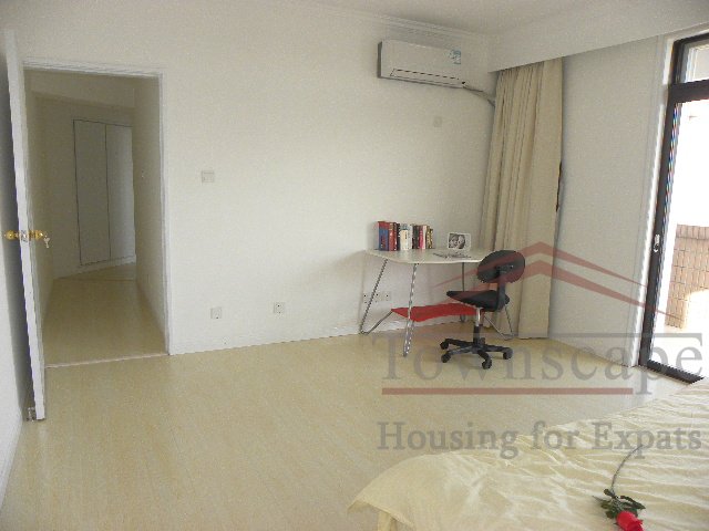  Sunny 2BR Apartment for rent in Gubei, Athena Garden