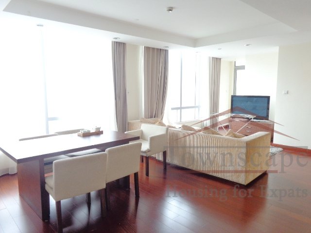  Spacious 1BR Apartment for rent in River House nr People