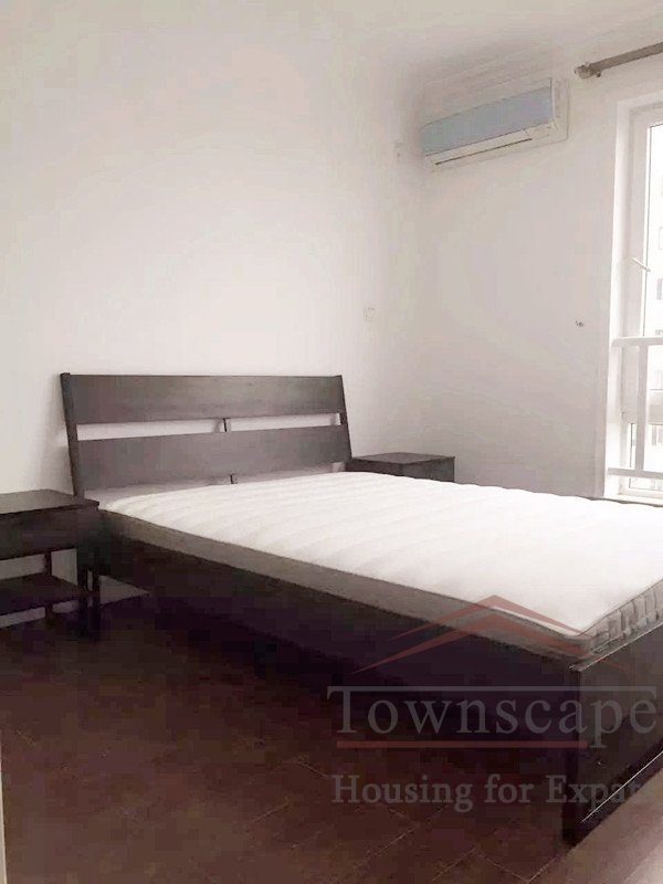  Duplex Condo for rent with 3BR, 170sqm at Jiashan Road Metro (M9, M12)