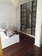  4BR Lane House w/ Terrace and Yard on South Wulumuqi Road