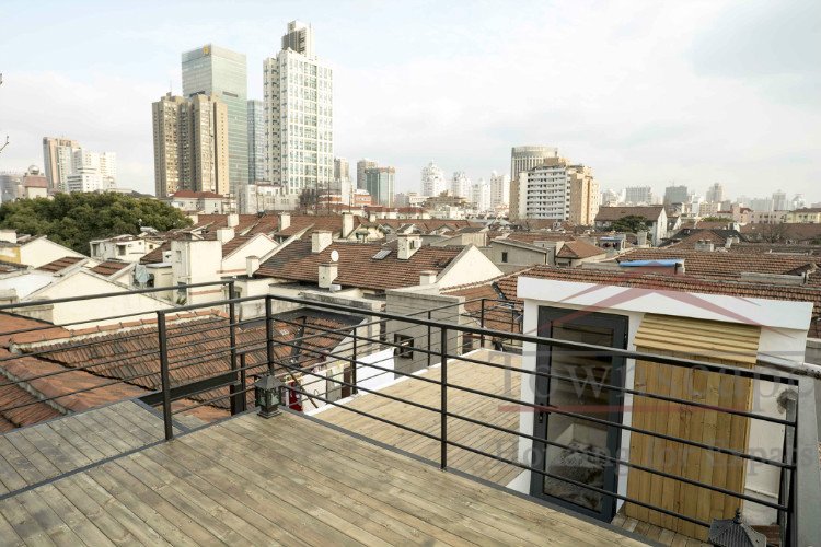 Changle Road Maisonette with roof terrace. 3BR, 150sqm Lane House for rent