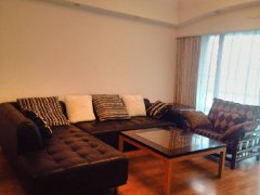  Sunny 3BR Apartment for rent near Jiangsu Rd Metro