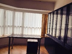  Sunny 3BR Apartment for rent near Jiangsu Rd Metro