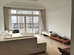  Modern 3BR Apartment for rent at Jianguo and Wulumuqi Road