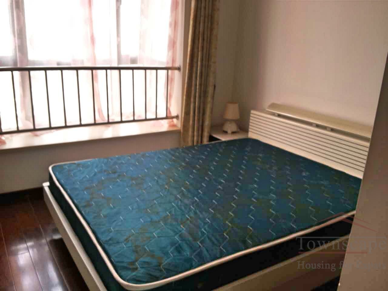  Top of City 3BR Apartment for rent in Shanghai Downtown