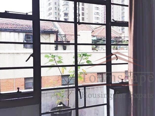  2.5BR Lane House with terrace nr Jiangsu Rd Metro