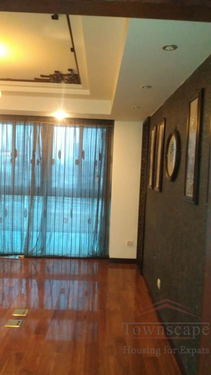 Shanghai 5br apartment Top of City 5BR Duplex for rent with high quality East Asian interior