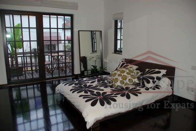 Shanghai lane house for rent 3BR Lane House w/ garden & terrace on West Nanjing Rd