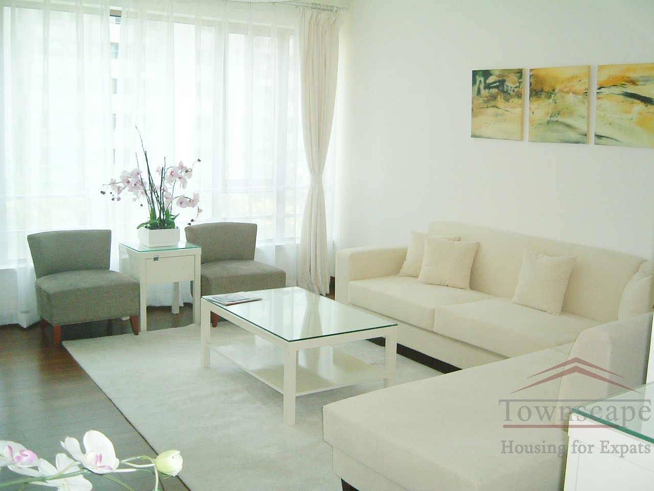 3br apartment Pudong Modern 3BR Apartment in Pudong, next to Century Park