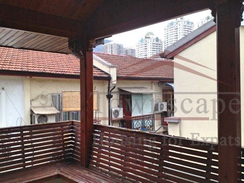  3BR Duplex Lane House with Terrace, 10mins from IAPM