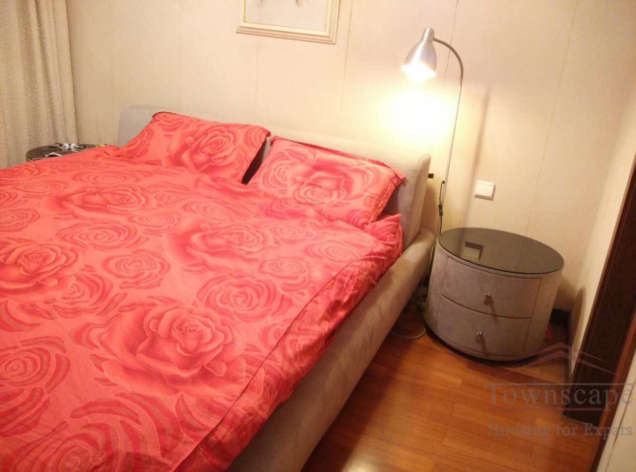 french concession apartment for rent Comfortable 3BR Apartment for rent nr Jiashan Rd Metro (9 & 12)