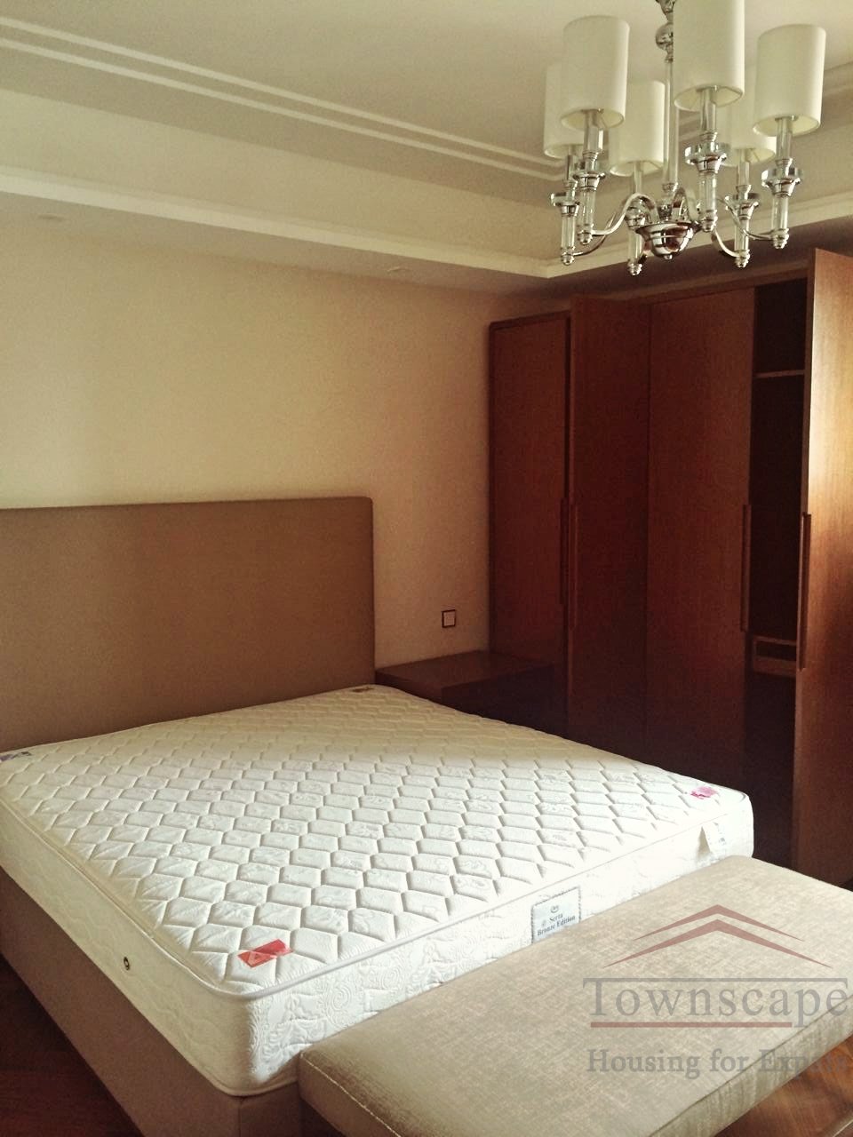 The Paragon 4BR apartment for rent 4BR Luxury Apartment for rent in The Paragon, Maoming Road